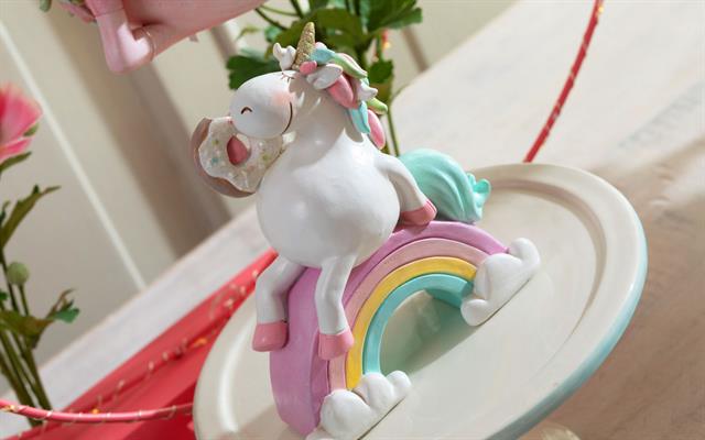 UNICORNO SU ARCOBALENO  CM.12 H.14