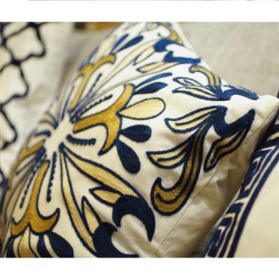 CUSCINO RICAMO GOLD WHITE BLUE 46X46